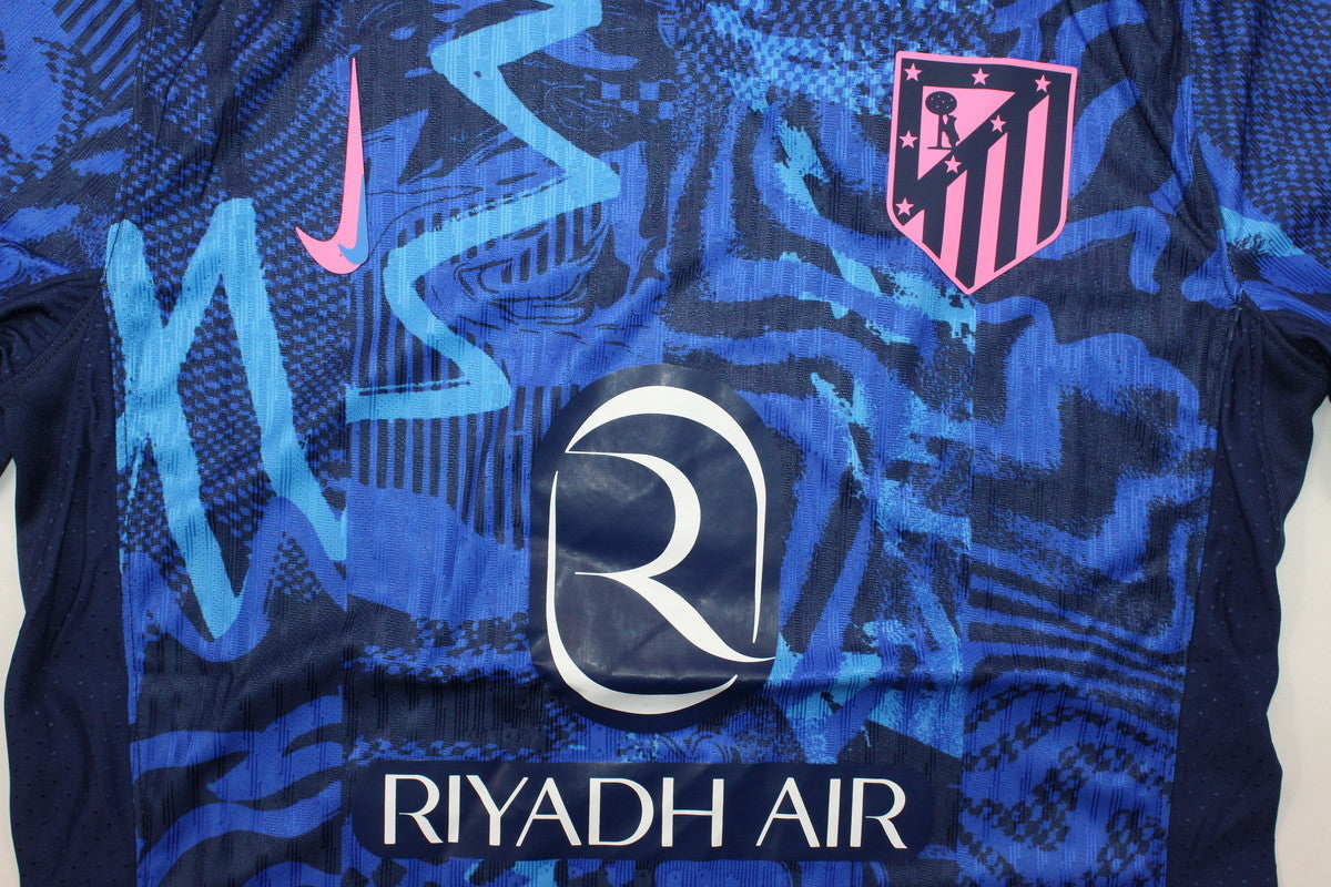 ATM 24-25 Version autentica/jugador — LaLiga