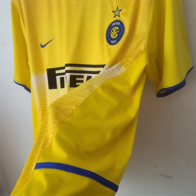02-03 International Milan third away
