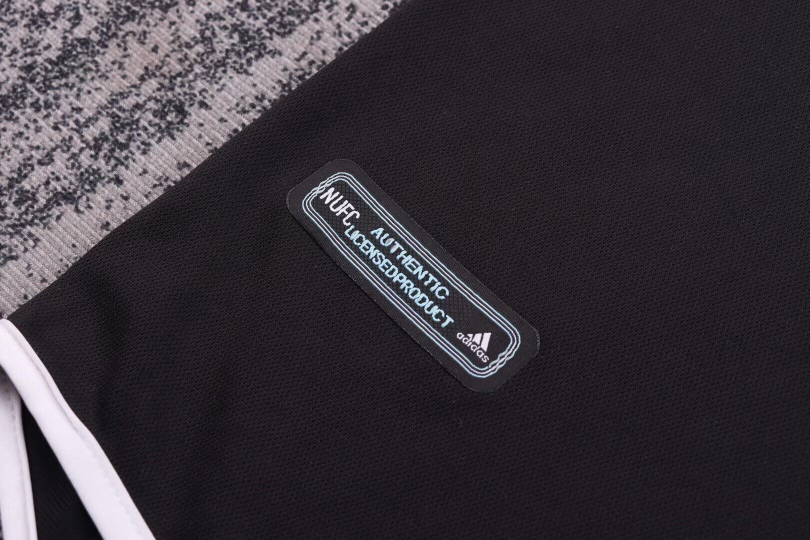 NEWCASTLE 00-01 Kit infantil — Club Retro