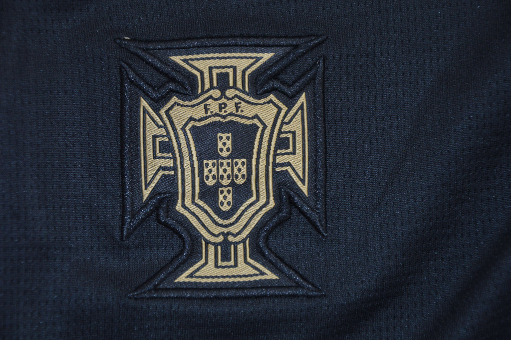 PORTUGAL Pantalon corto — Europe Other