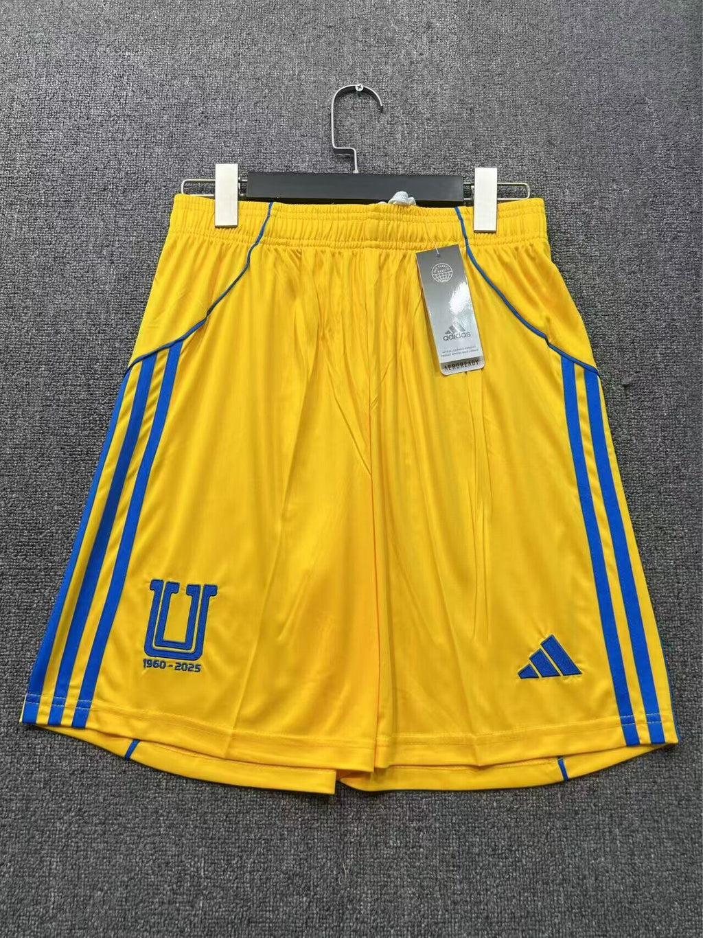 TIGRES UANL Pantalon cortoS — Liga MX