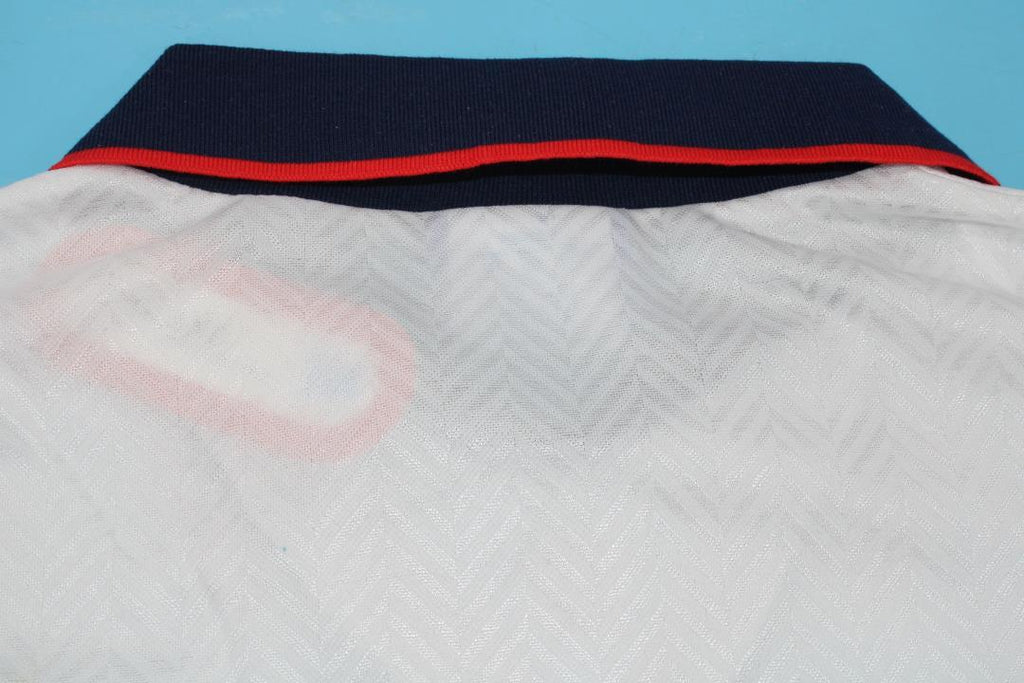 ENGLAND 1994 — National Retro
