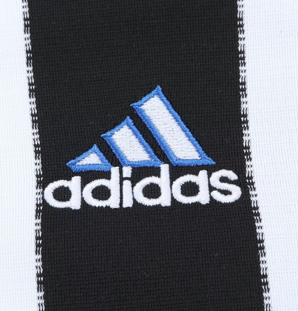 NEWCASTLE 99-00 Kit infantil — Club Retro