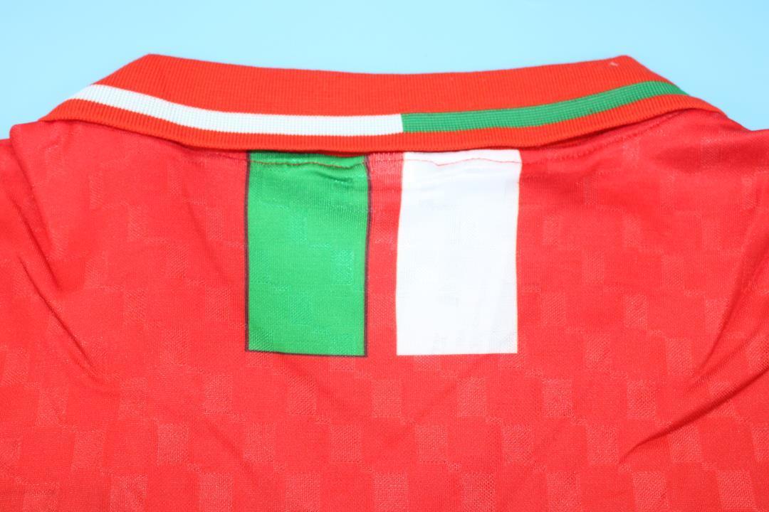 WALEVS 96-98 — National Retro