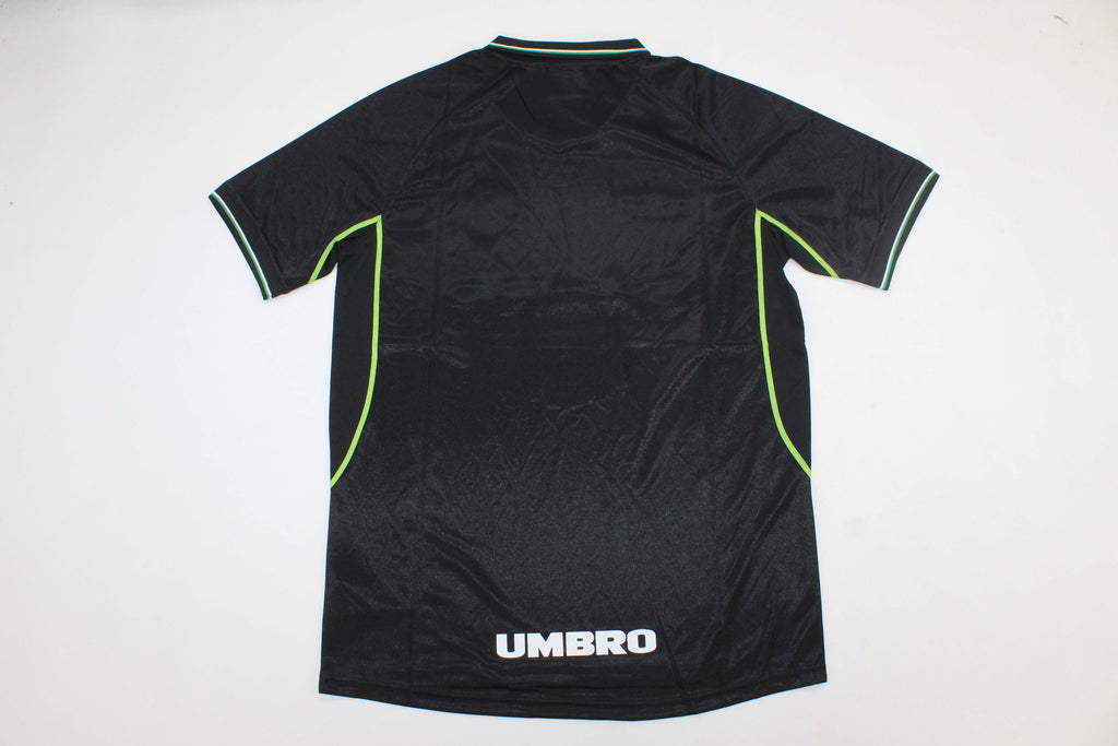 MAN U 98-99 — Club Retro