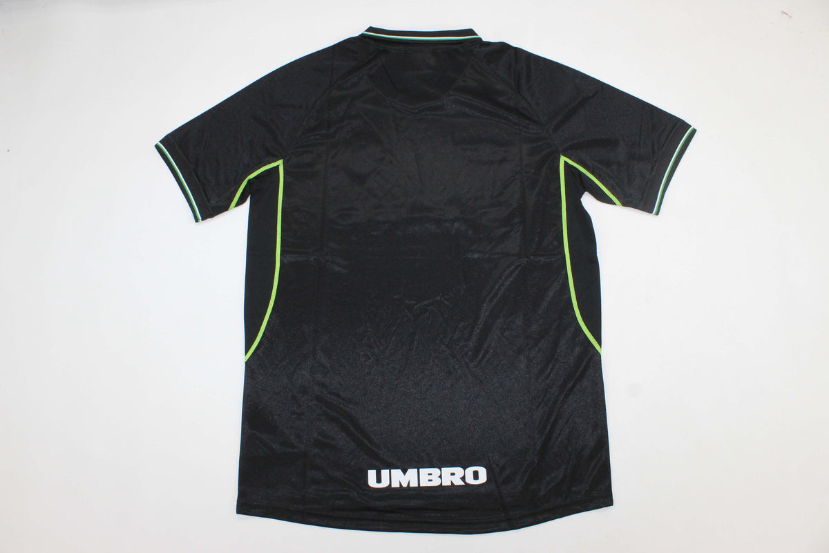 MAN U 98-99 — Club Retro
