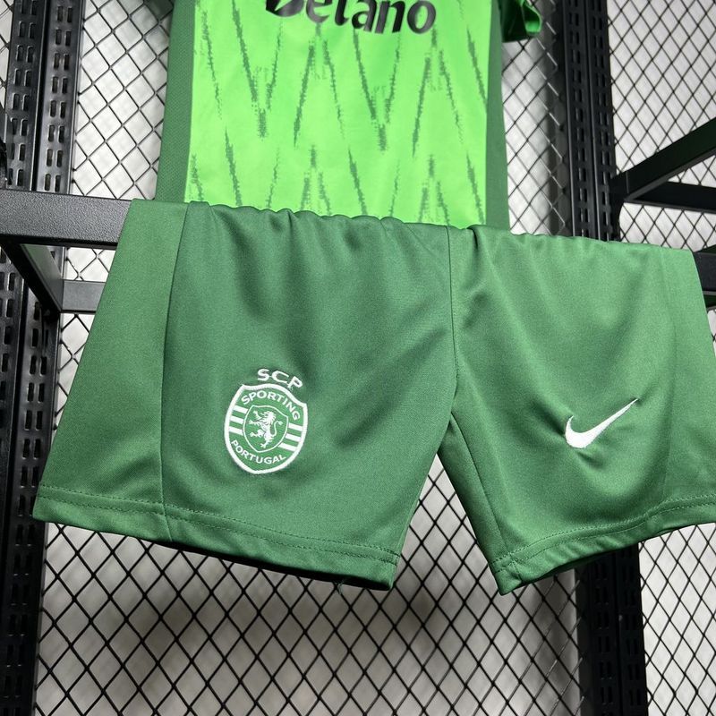 24-25 Sporting Lisbon third away kid kit
