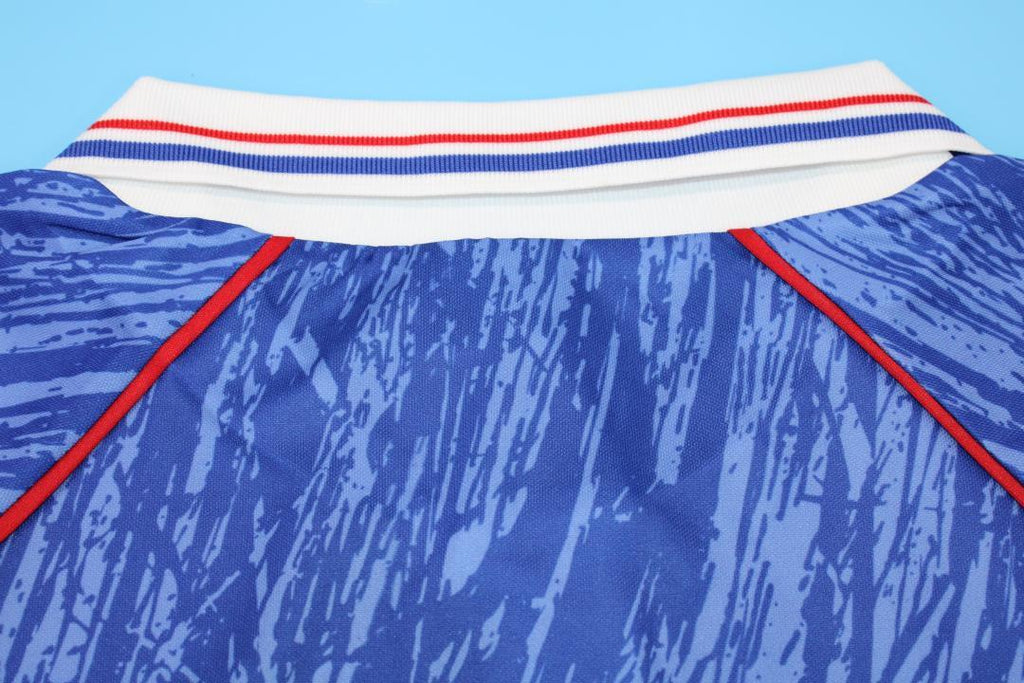 CARDIFF CITY 92-93 — Club Retro