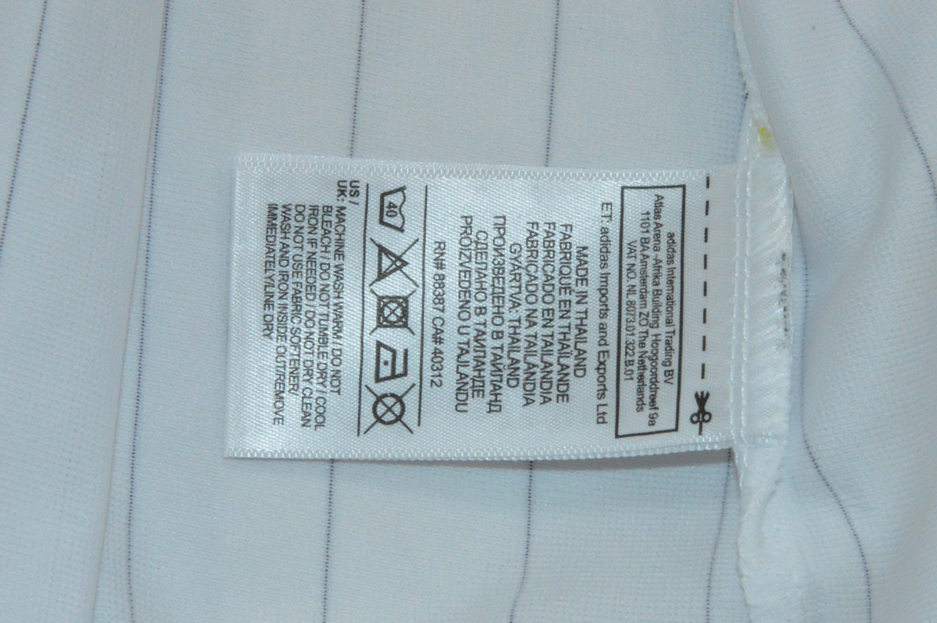 COLOMBIA ICON — Adidas Icon