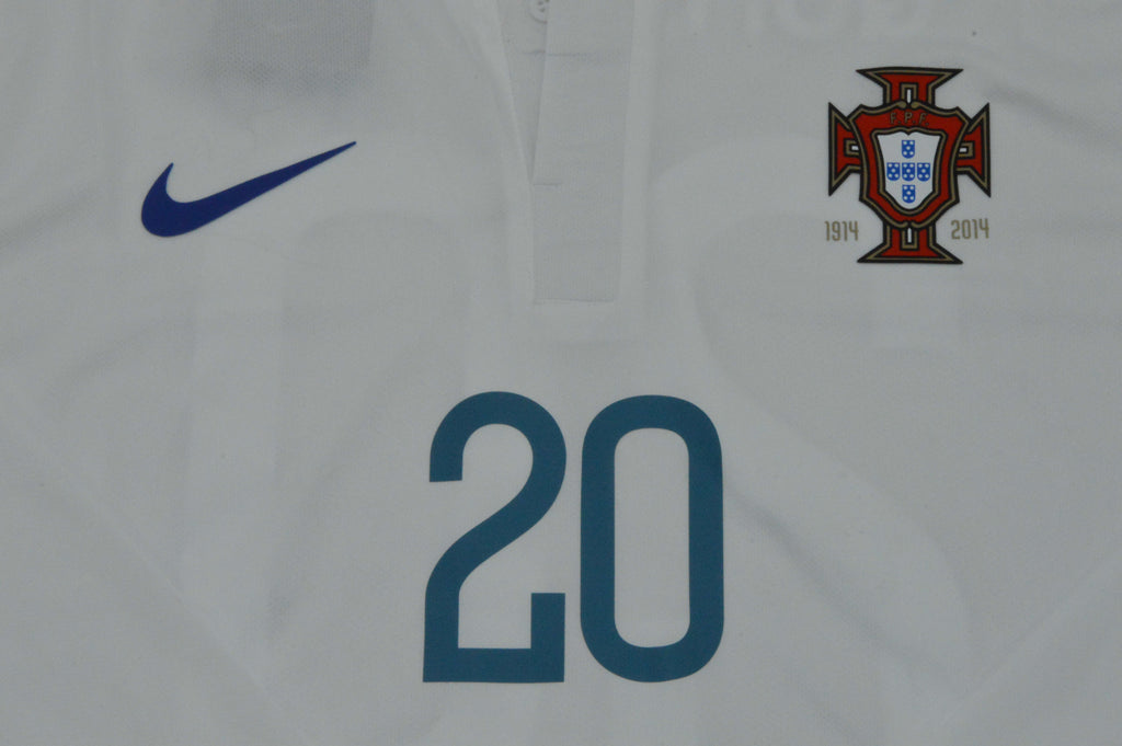 PORTUGAL 14 Manga larga Version autentica/jugador — National Retro