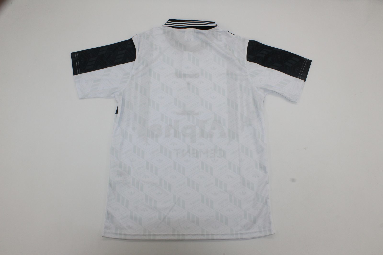 ORLANDO PIRATES 97 — Club Retro