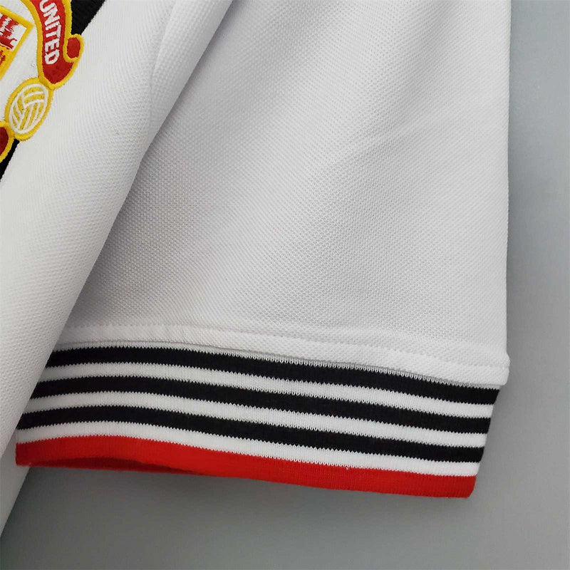 75-80 Manchester United away