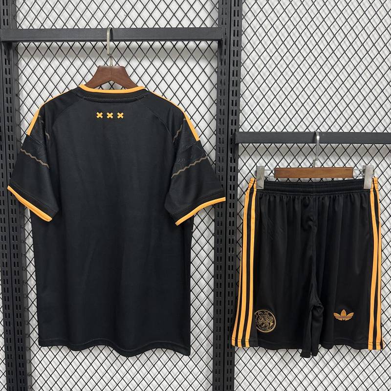 26-27 Ajax Away Kids