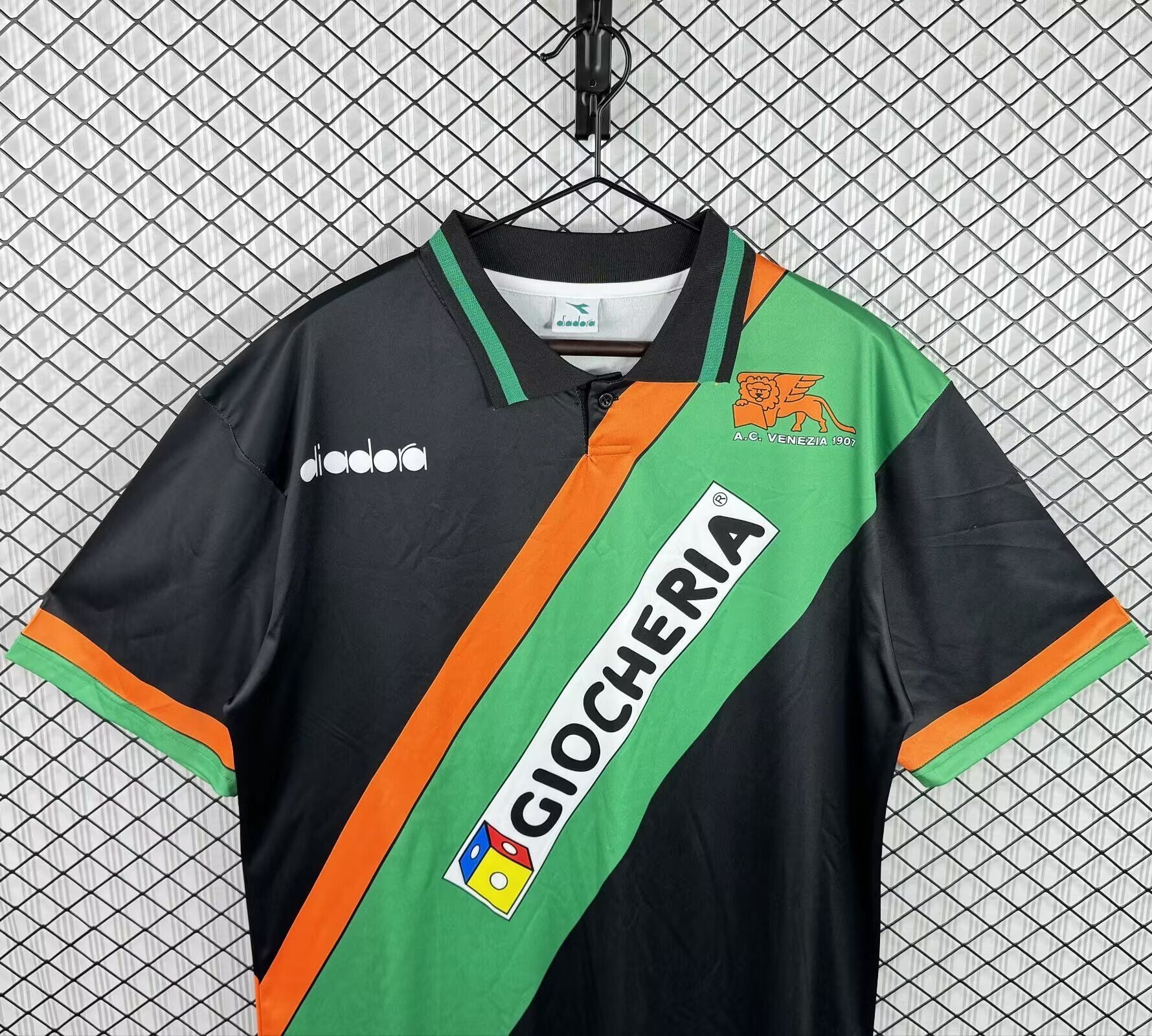 VENEZIA 92-93 — Club Retro