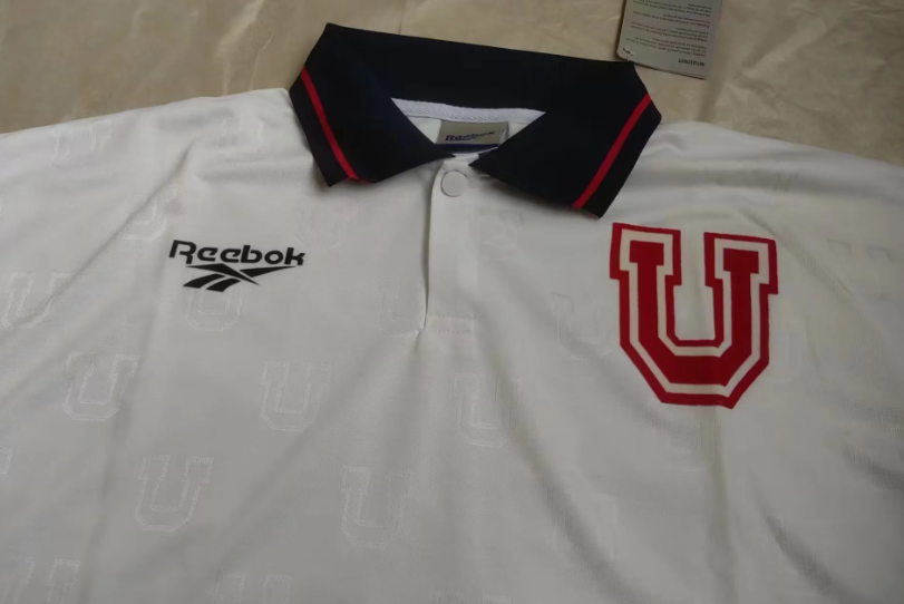 UNIVERSIDAD CHILE 98 — Club Retro