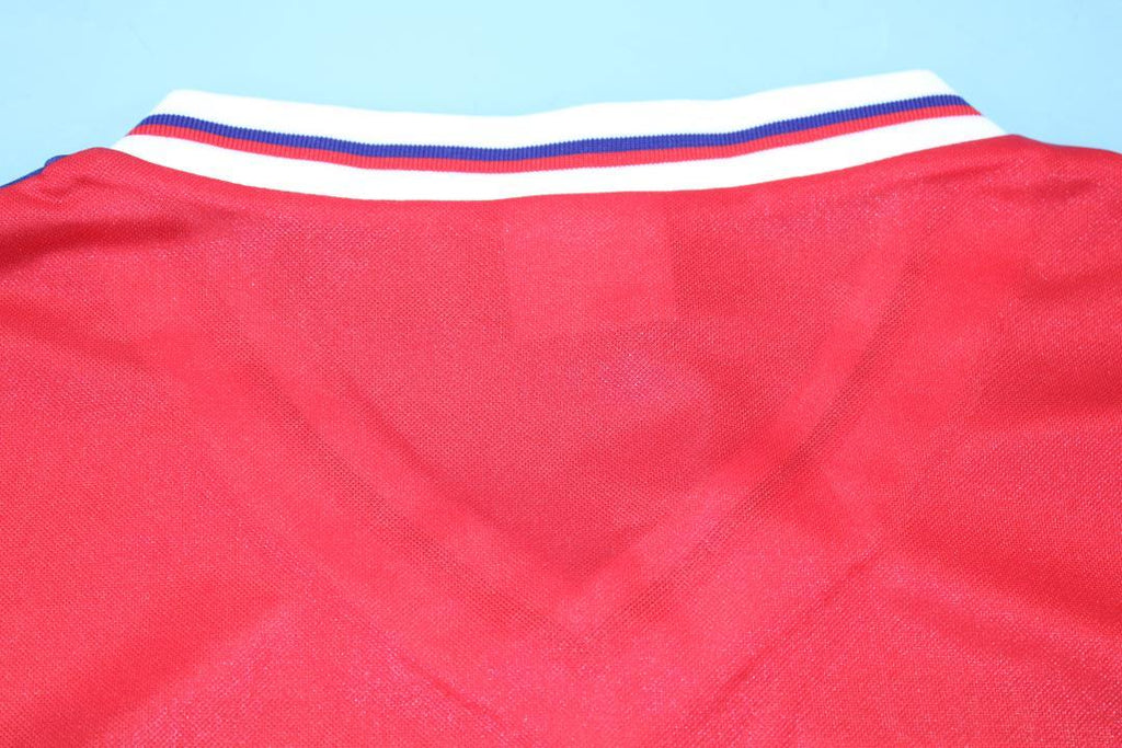 ENGLAND 1982 — National Retro