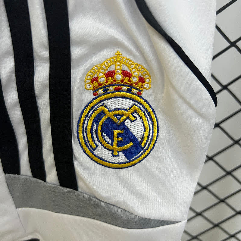 06-07 Real Madrid home retro kid kit