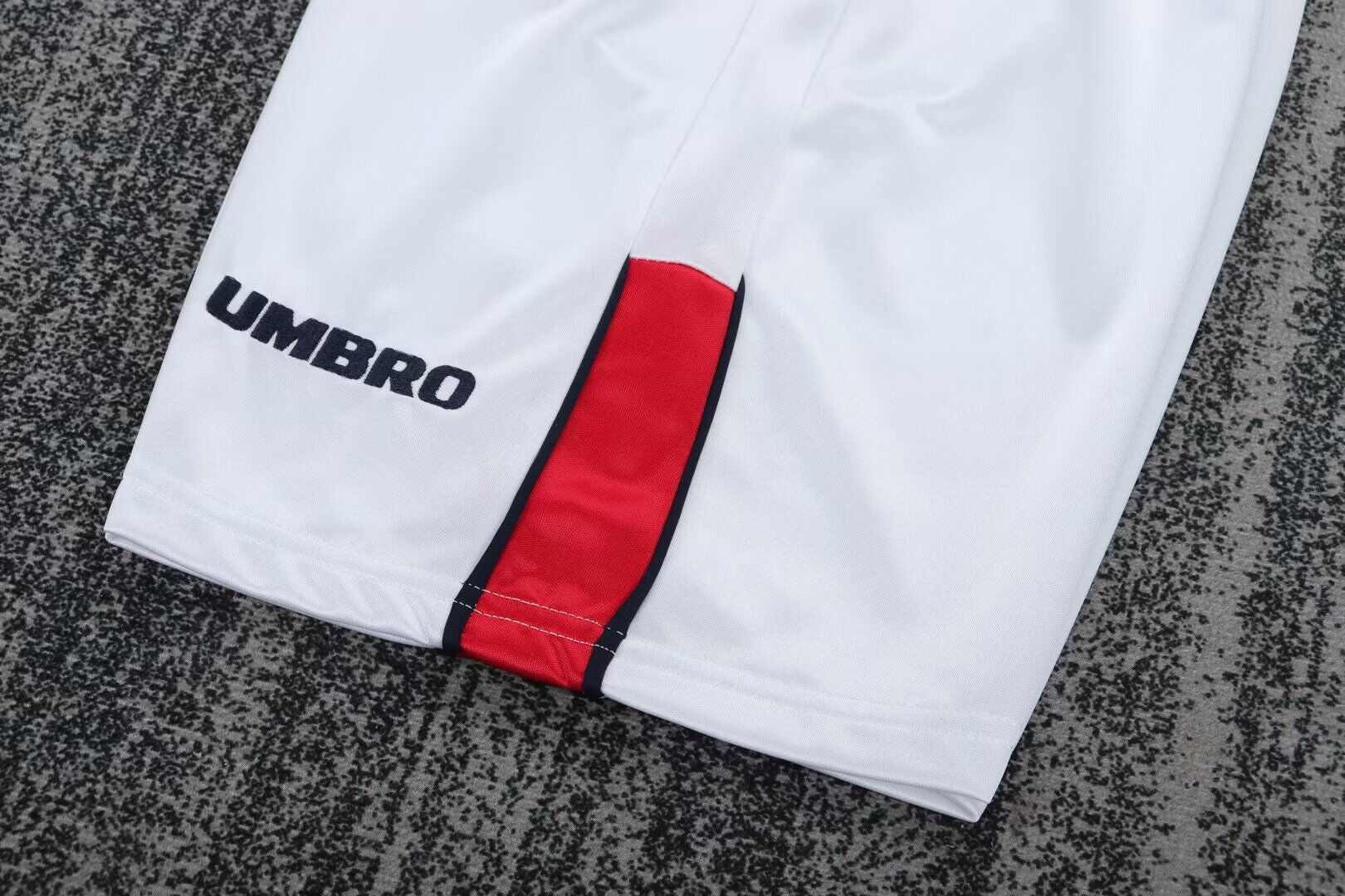 ENGLAND 98 Kit infantil — National Retro