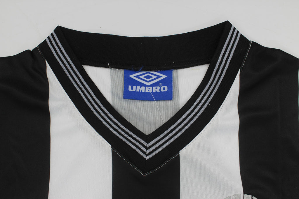 NEWCASTLE 83 — Club Retro