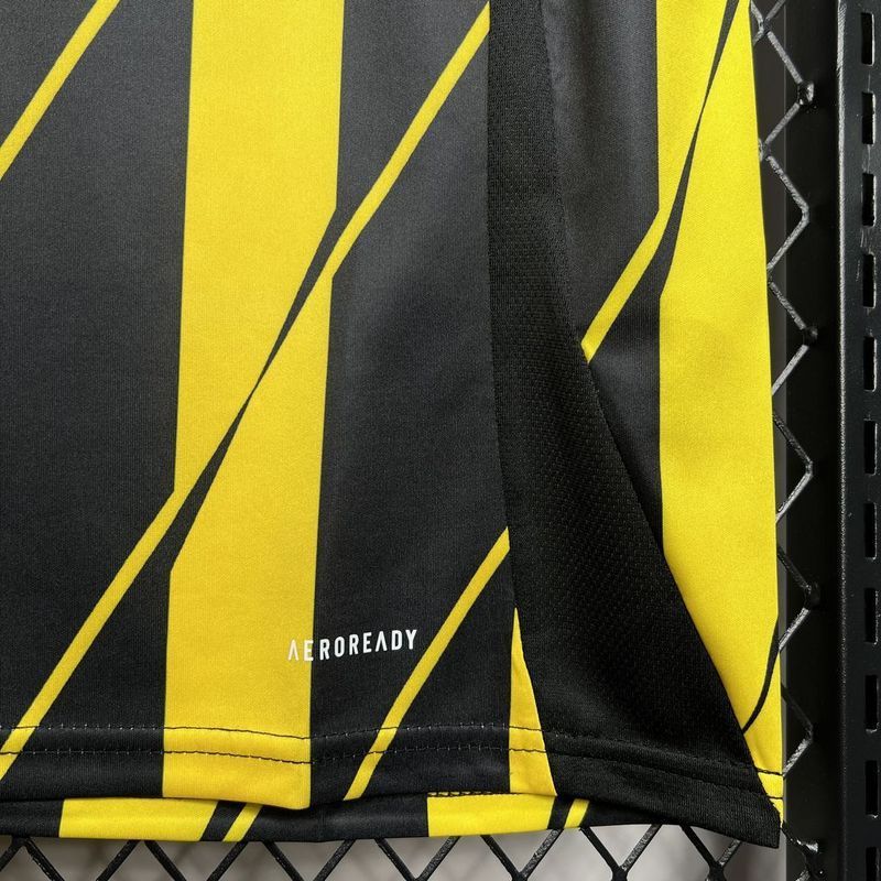 24-25 Aberdeen F.C. Away Jersey
