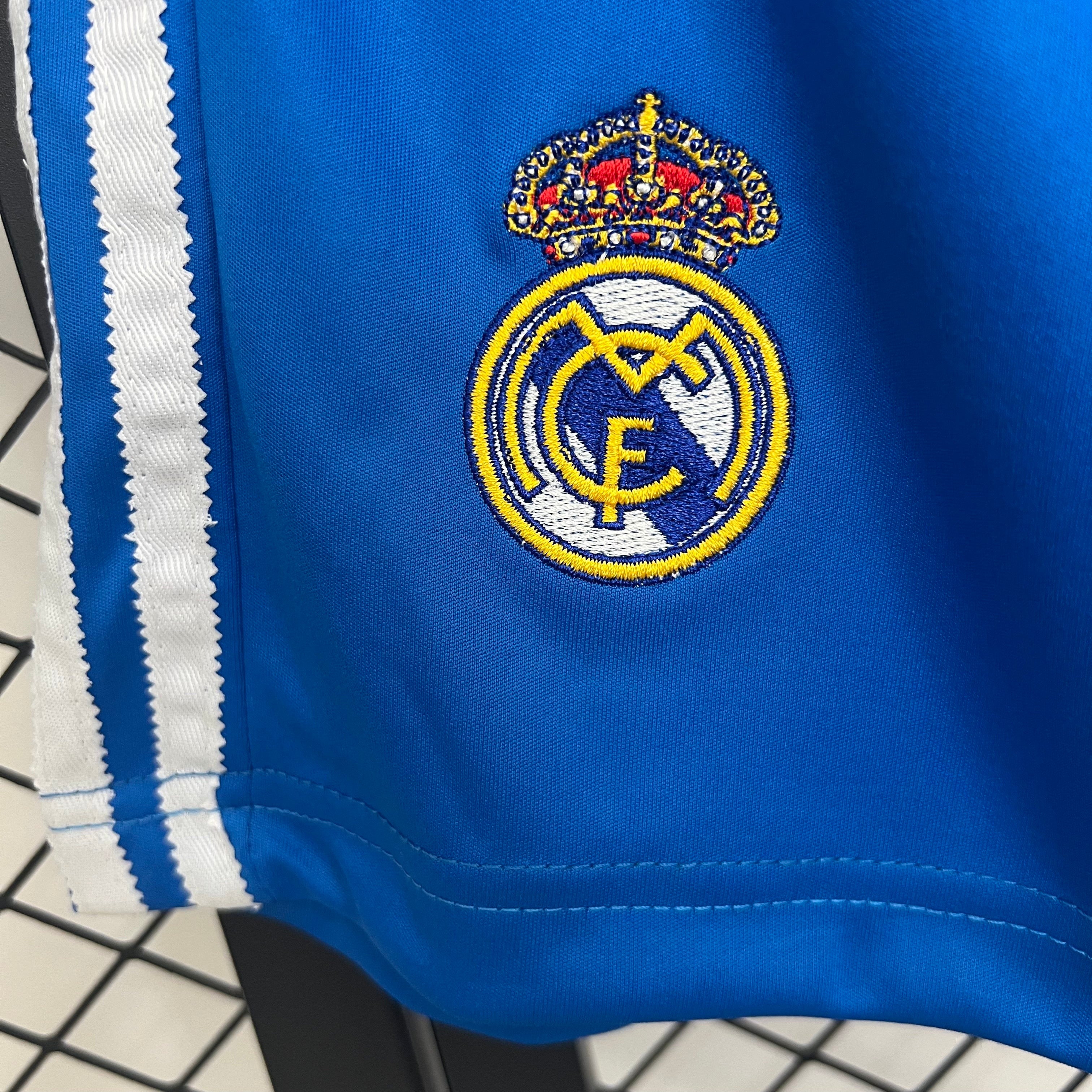 Pantalon Corto de Futbol #2526 shorts Real Madrid third away S-XXL — Minkang