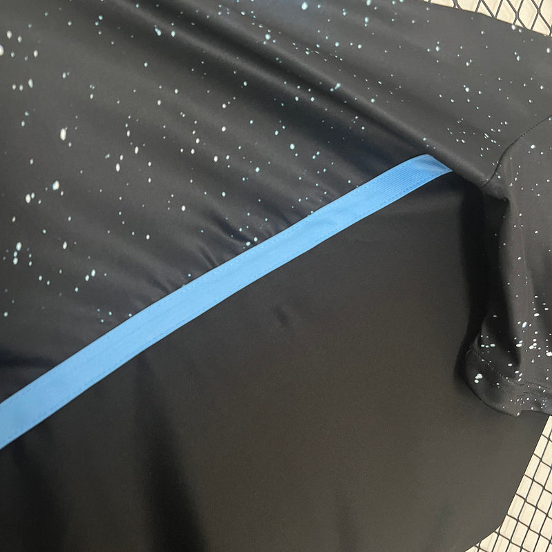 24-25 Minnesota home soccer jersey