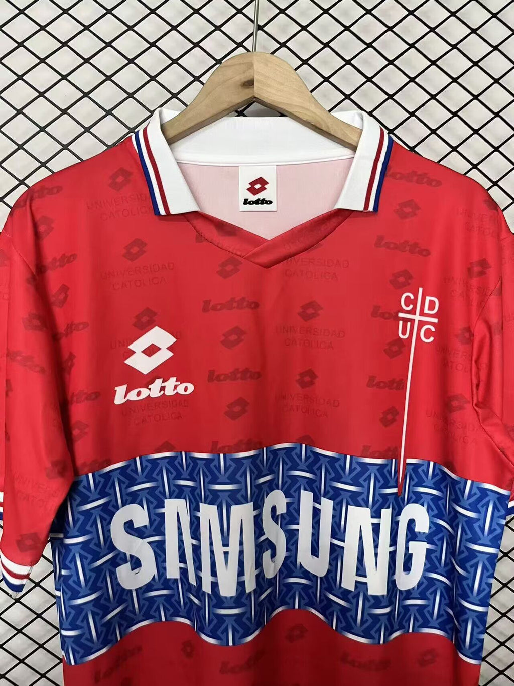UNIVERSIDAD CATOLICA 96 — Club Retro
