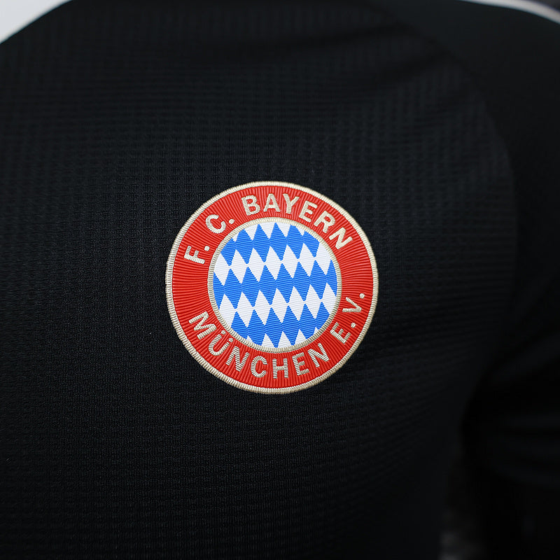 24-25 Bayern black goalkeeper player version Jersey