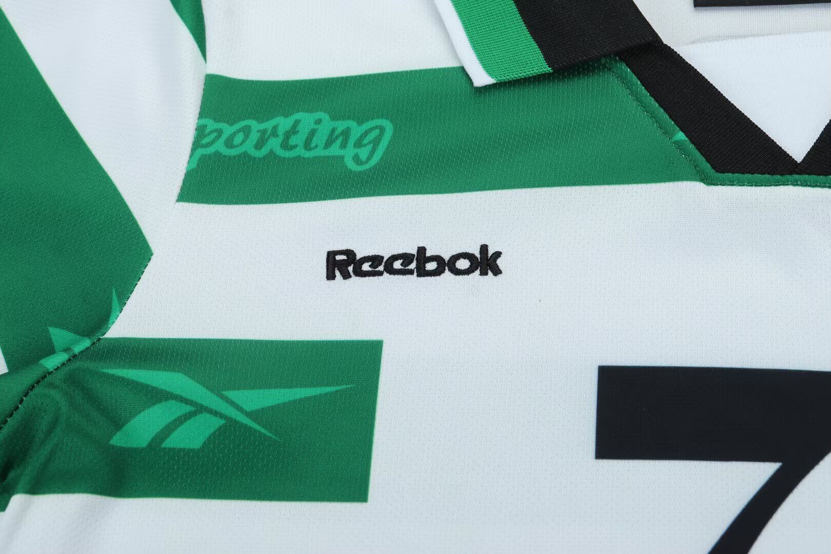LISBON SPORTING 99-00 Kit infantil — Club Retro