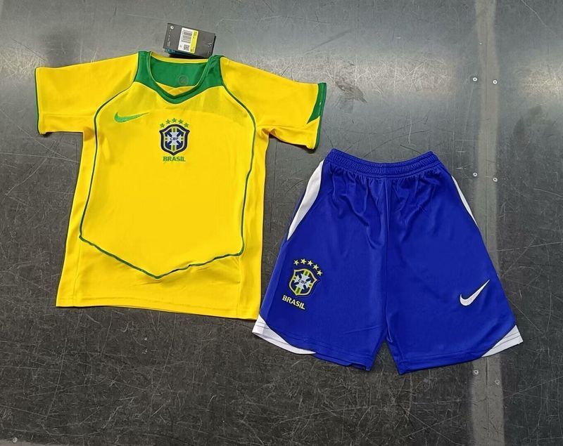 Brazil 04 home kid kits