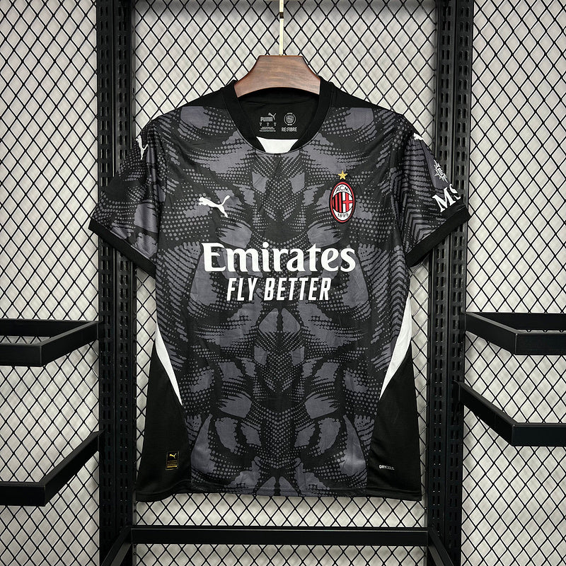 24-25 AC Milan Goalkeeper Jersey Black