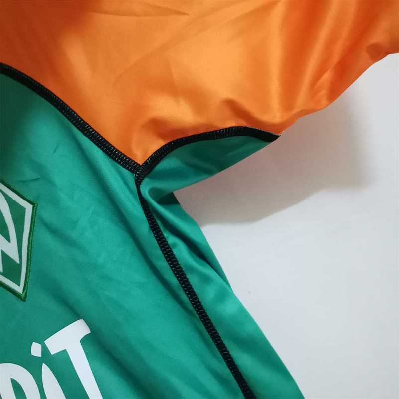 03-04 SV Werder Bremen home