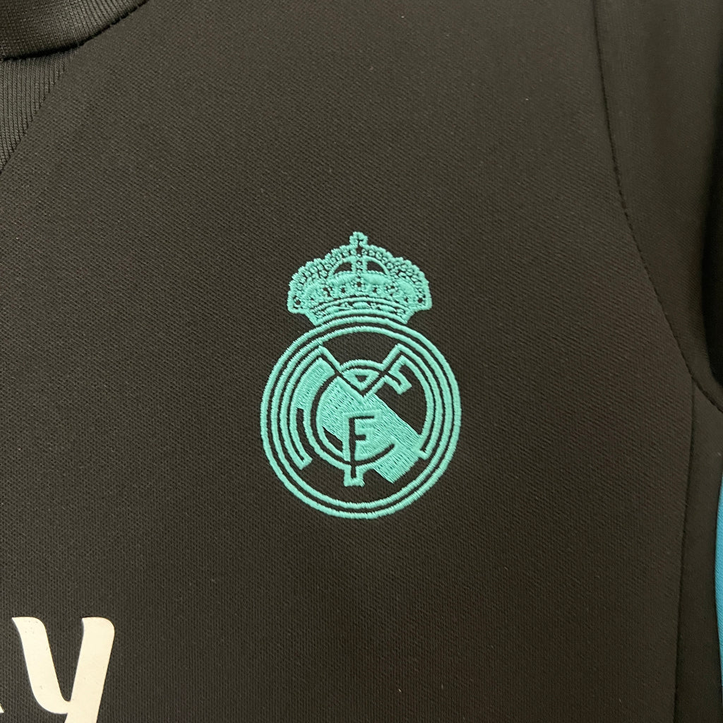 kids Real Madrid 17/18 away size: 16-28