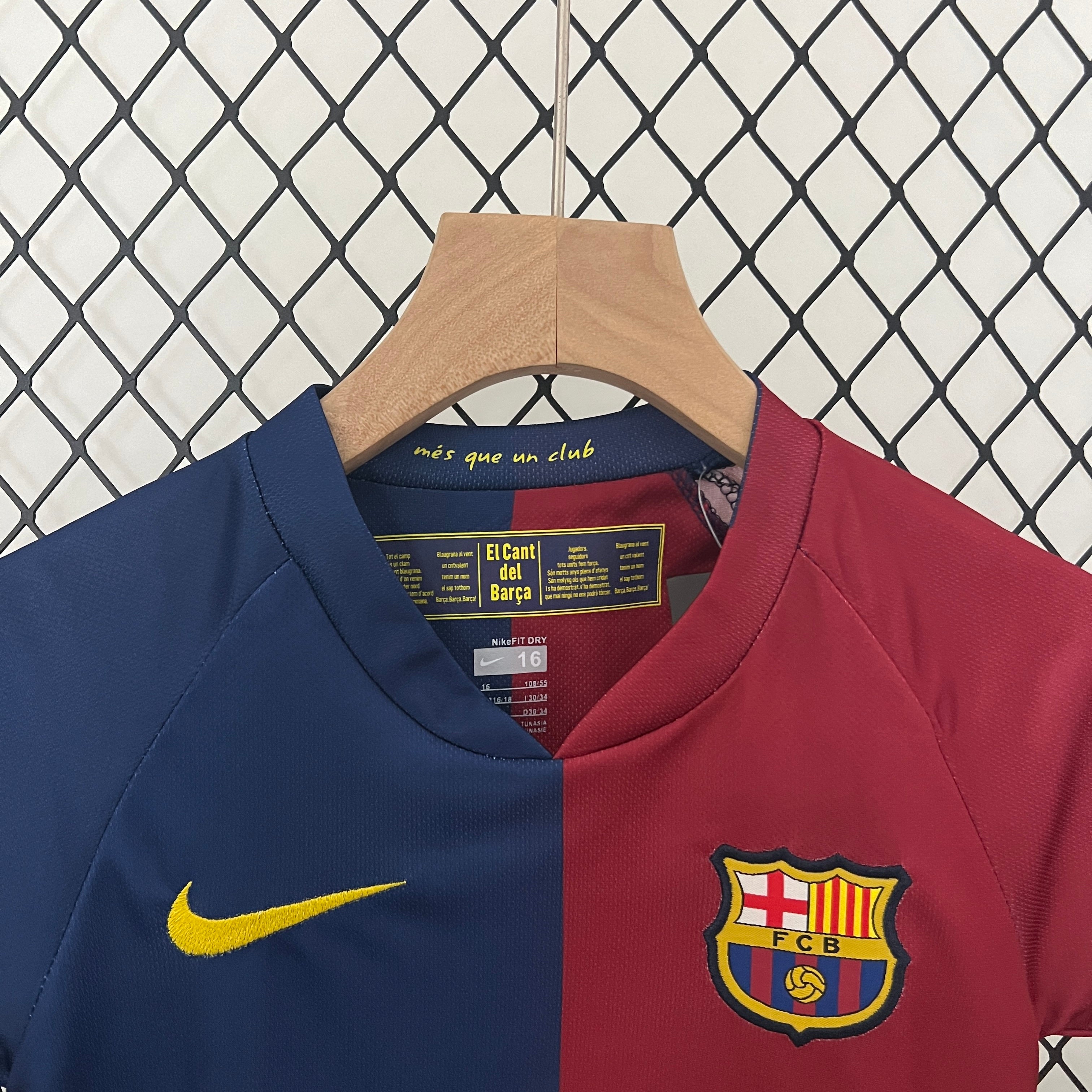 kids Barcelona 08/09 home size: 16-28