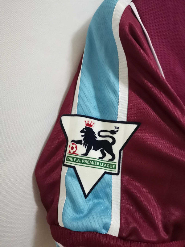 99-01 WHU home