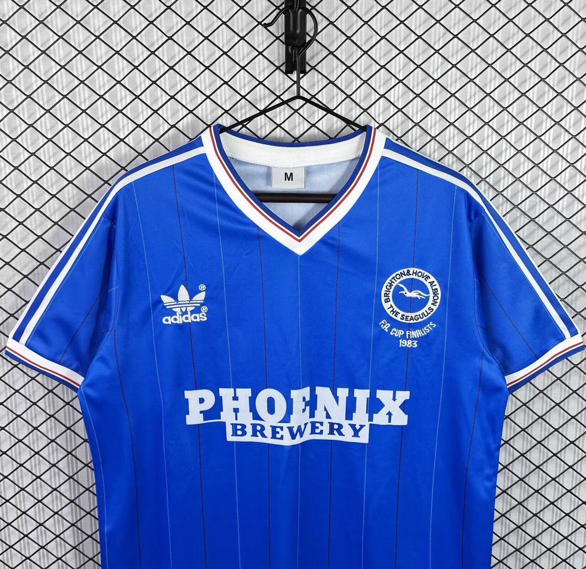 BRIGHTON 83-84 — Club Retro