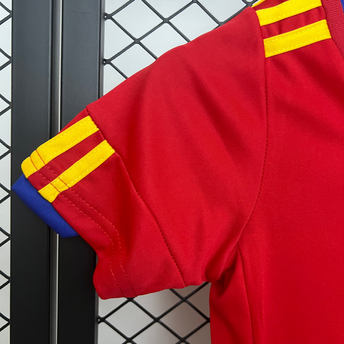 kids Spain 2010 home size: 16-28