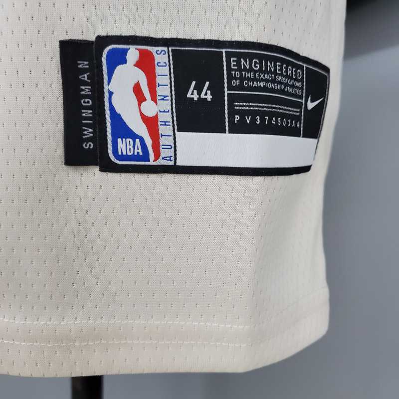 MIDDLETON#22 Bucks Beige