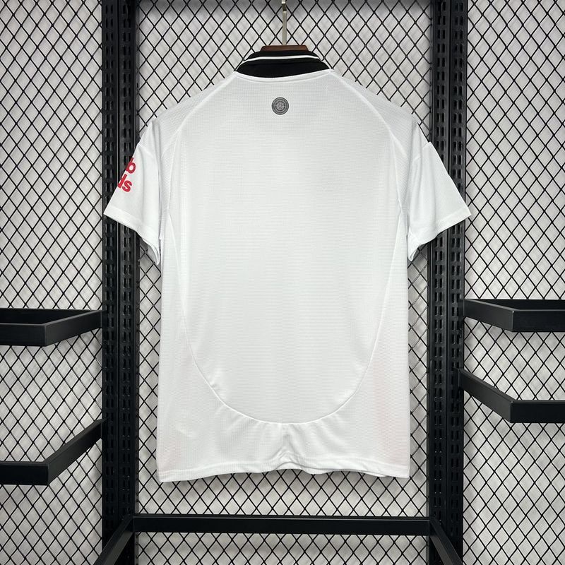 24-25 fulham home soccer jersey