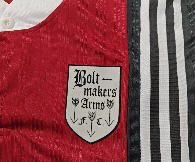 Retro 1996 Bolt Makers Arms FC Oasis red jersey size S-4XL