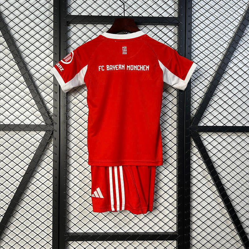 25-26 Bayern home kid kit