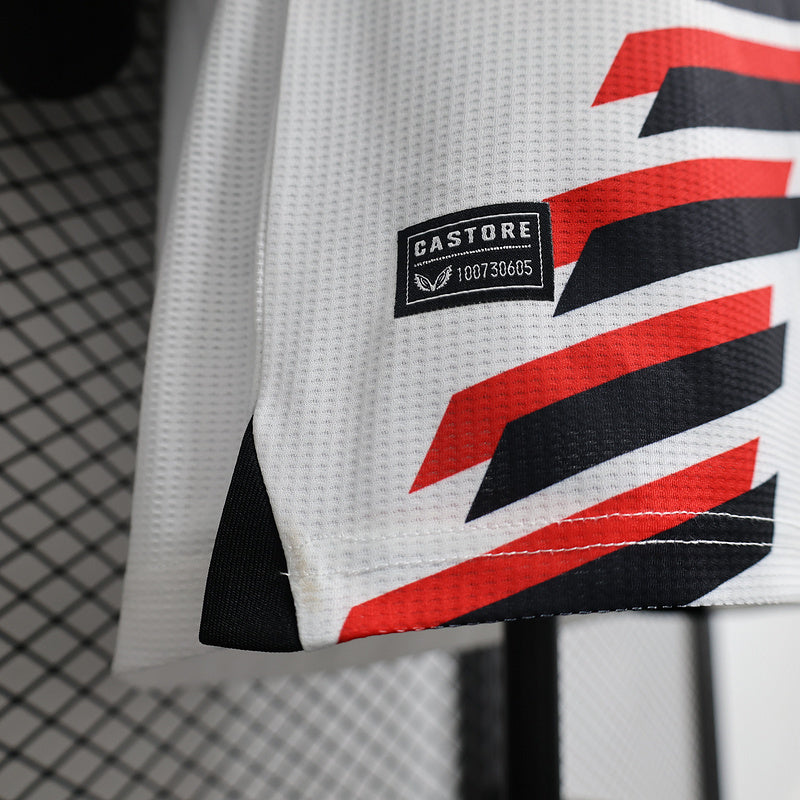 23-24 leverkusen away player version
