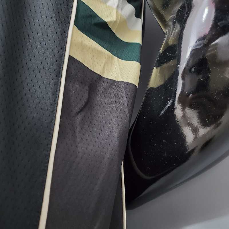 MIDDLETON#22 Bucks Black