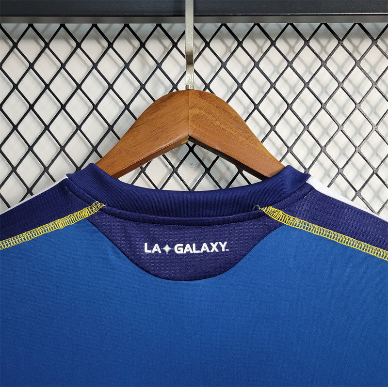 11-12 Galaxy away