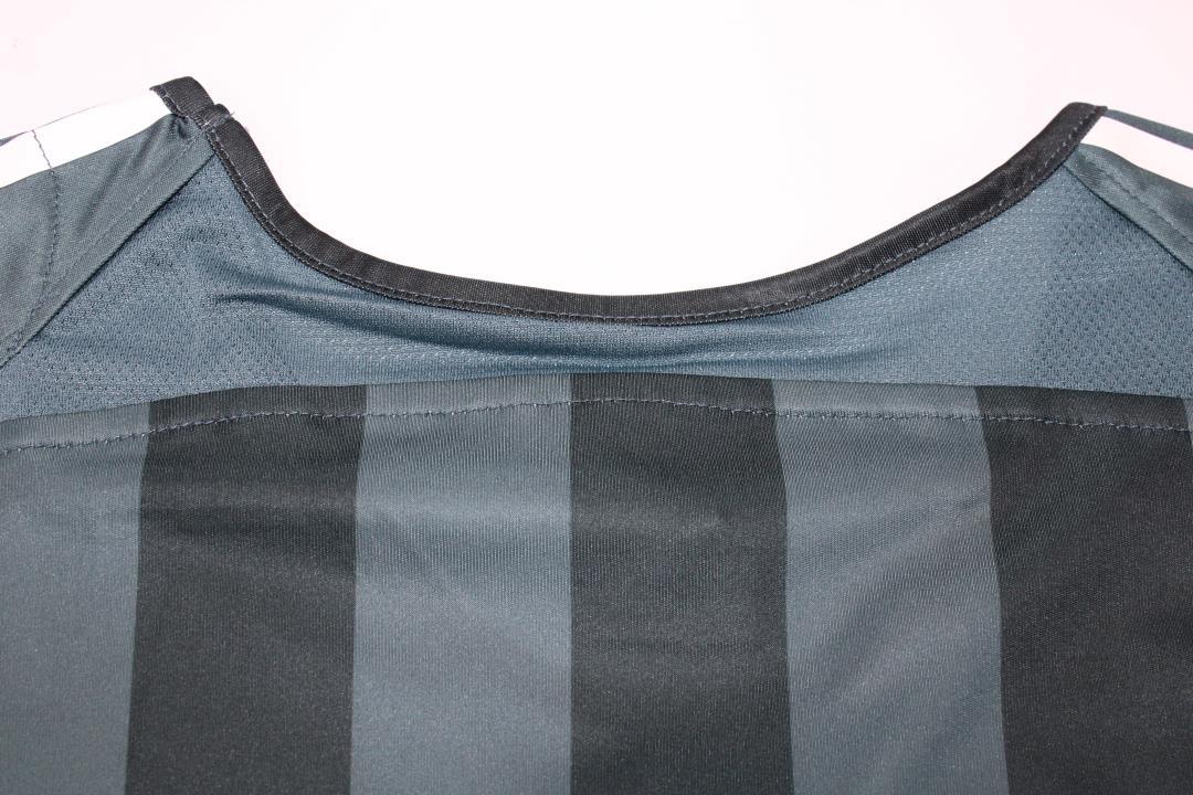 NEWCASTLE 05-06 — Club Retro