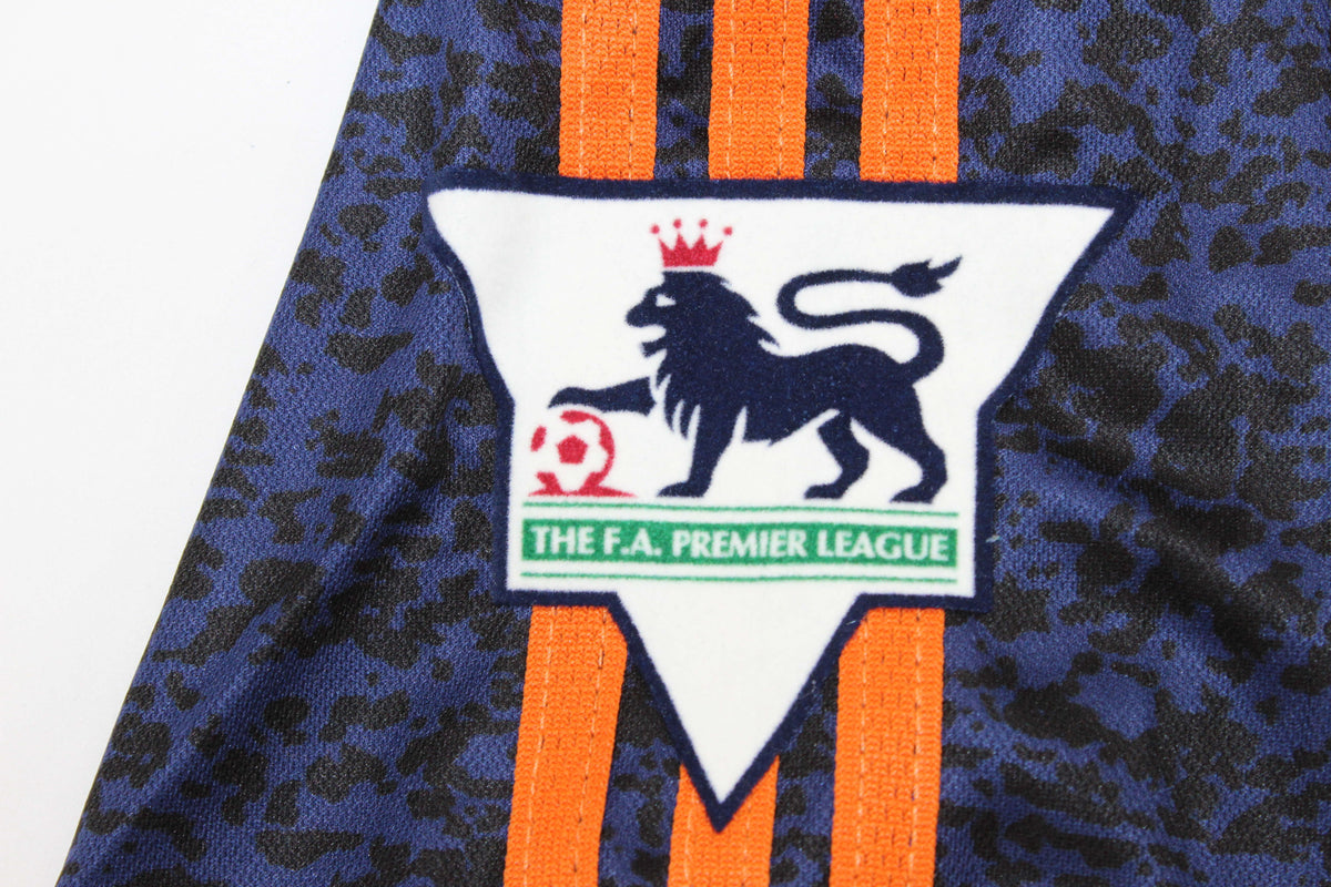 NEWCASTLE 97-98 — Club Retro