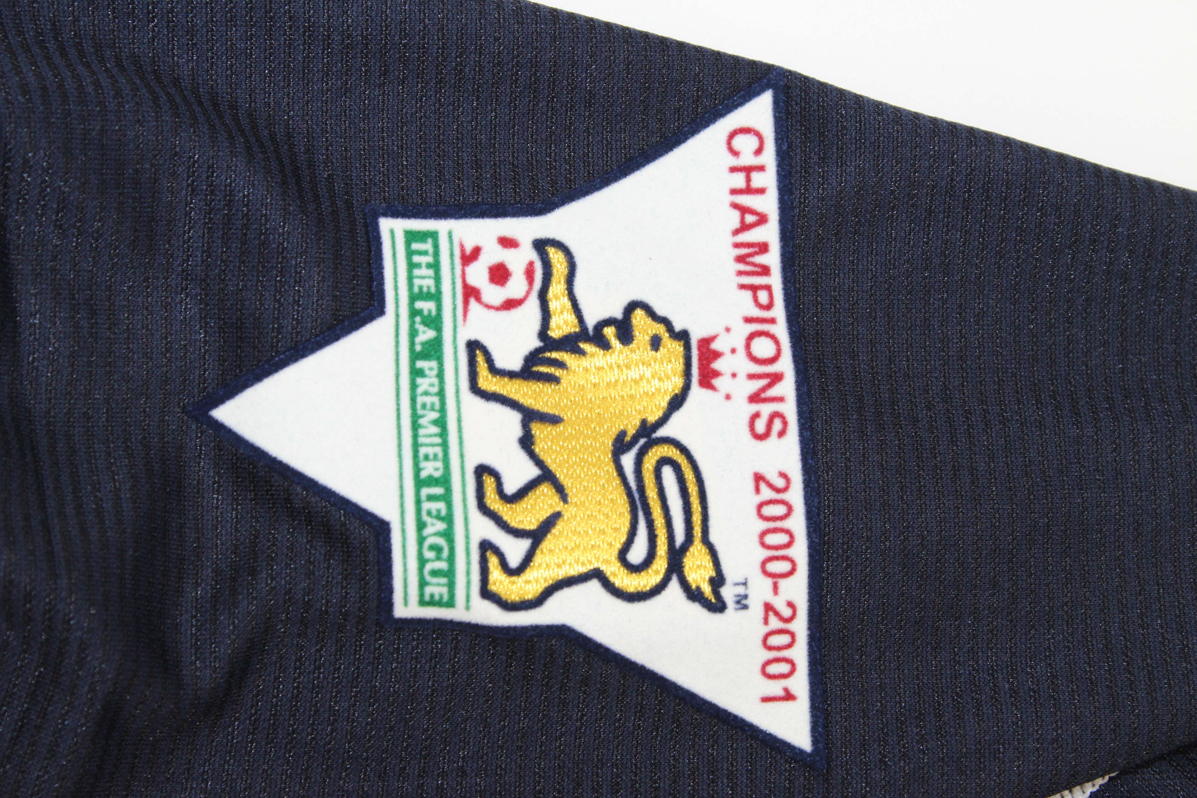 MAN U 01-02 — Club Retro