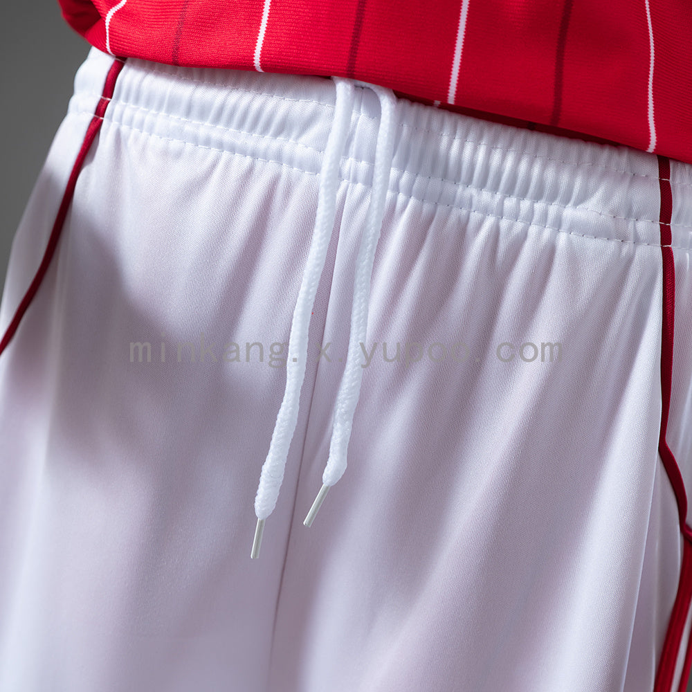 Nottingham Forest 25/26 Home Kids Jersey Size: 16-28