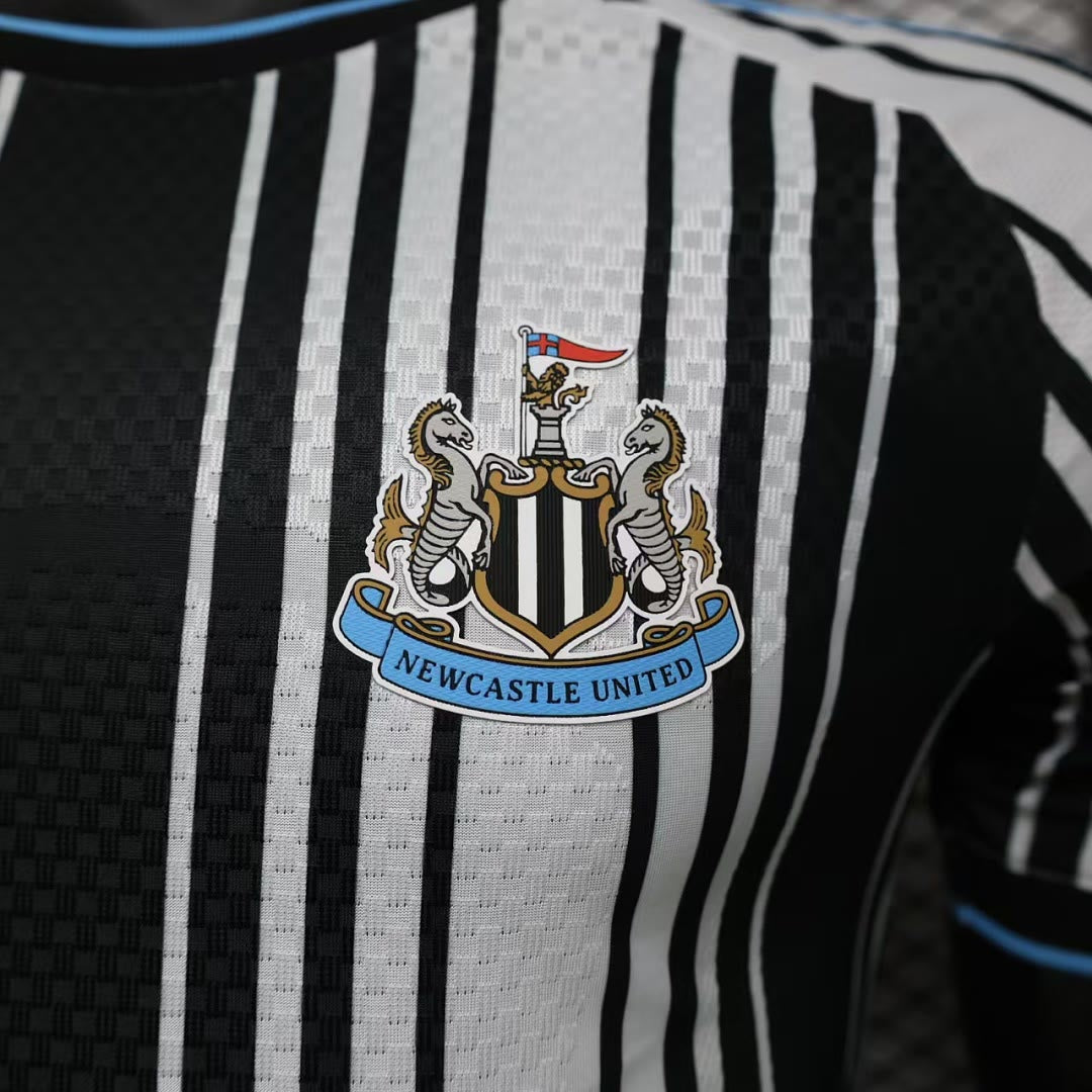 Newcastle United 2026/27 Home player version Jersey SizeS-2XL