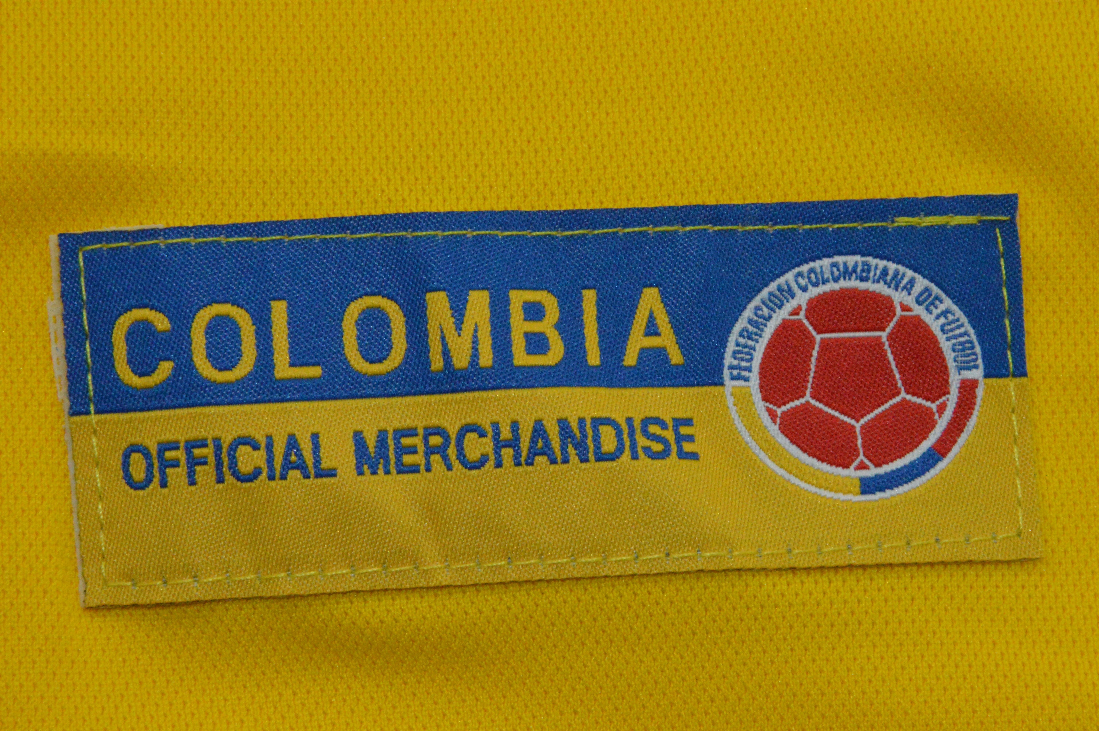 COLOMBIA 98 — National Retro